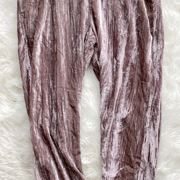 Anthropologie Tina + Jo Josephine Velvet Tapered Trousers - *NWT* - Size M - Picture 8 of 13